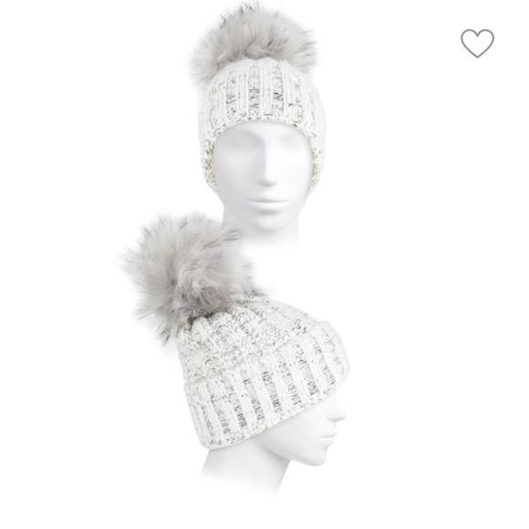 KYl KYI
Fox Fur Chunky Knit Beanie Silver/Gray women new main image 8